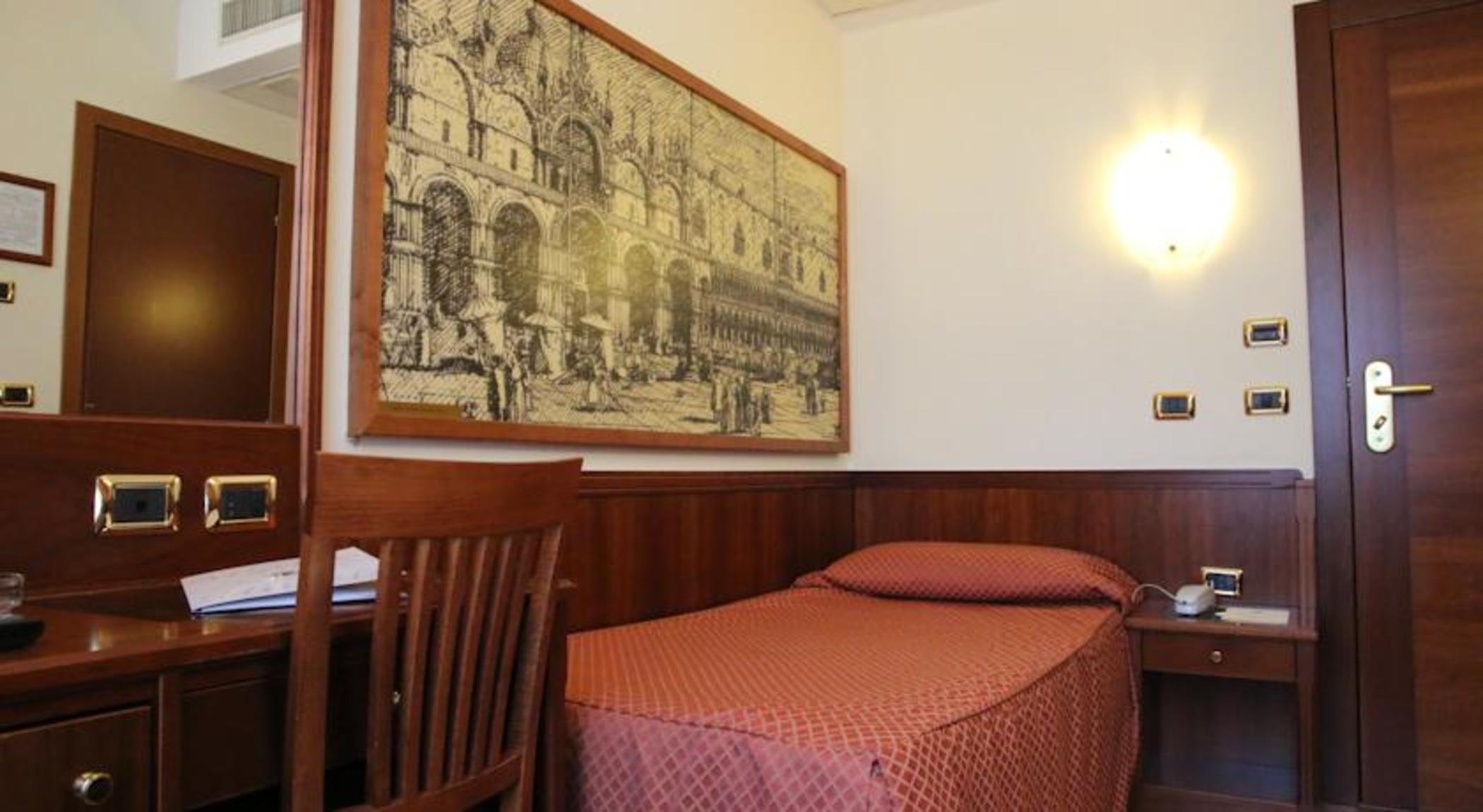Hotel President Venezia Mestre Luaran gambar
