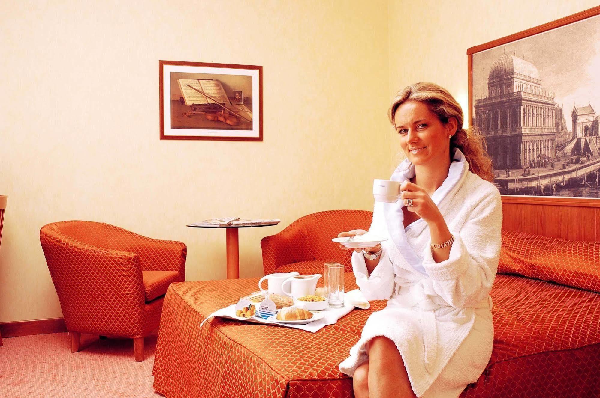Hotel President Venezia Mestre Luaran gambar